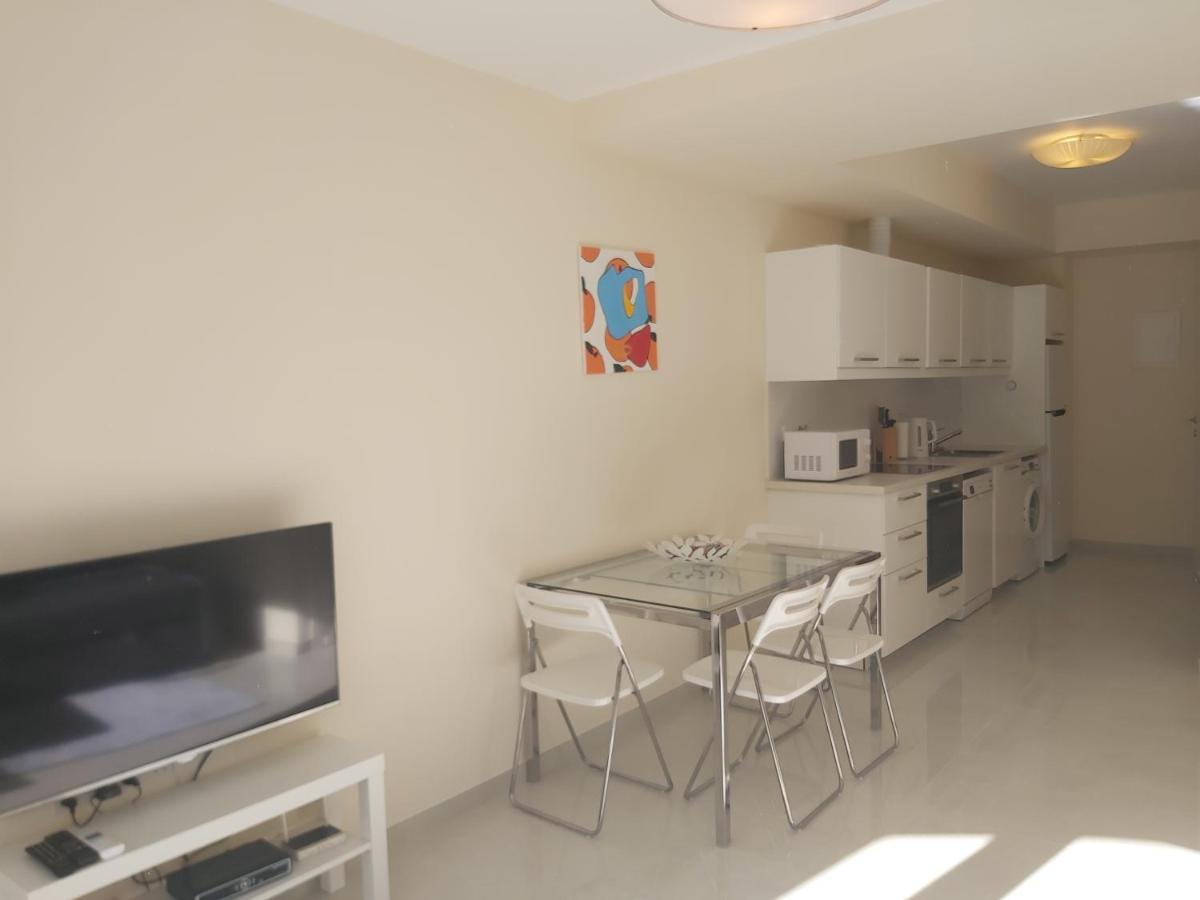 Galatex Beach Apartment Λεμεσός Εξωτερικό φωτογραφία
