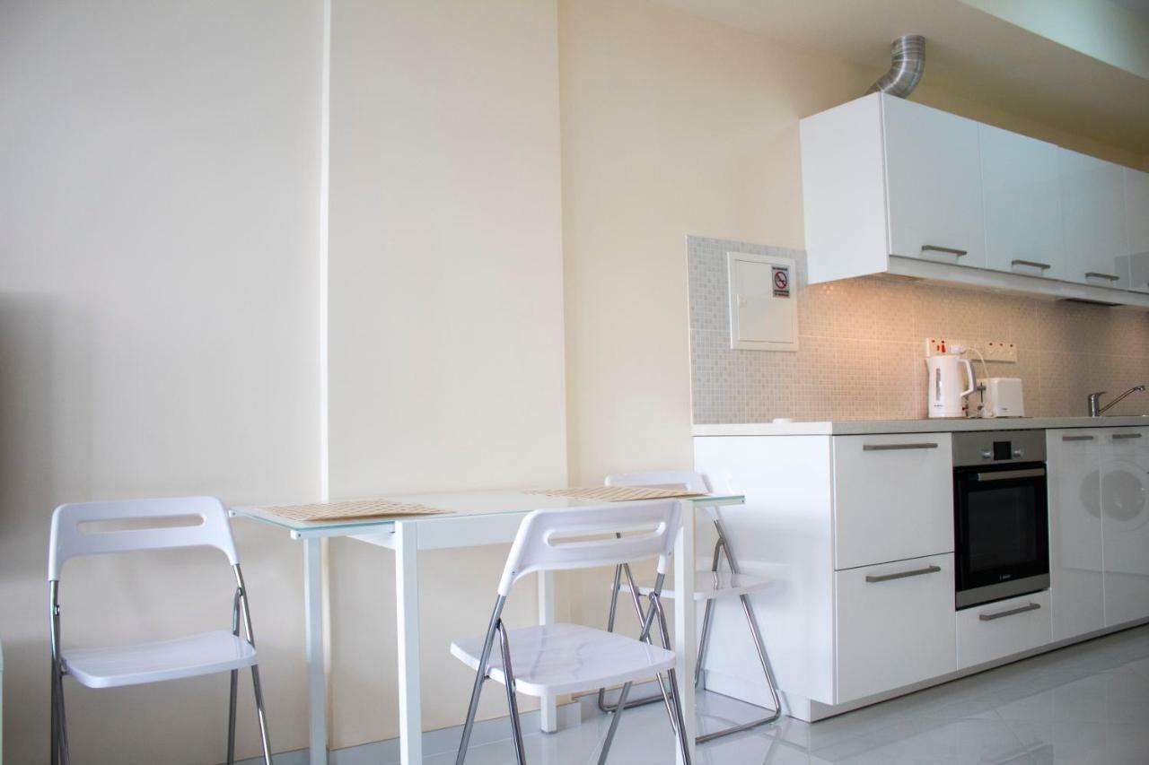 Galatex Beach Apartment Λεμεσός Εξωτερικό φωτογραφία