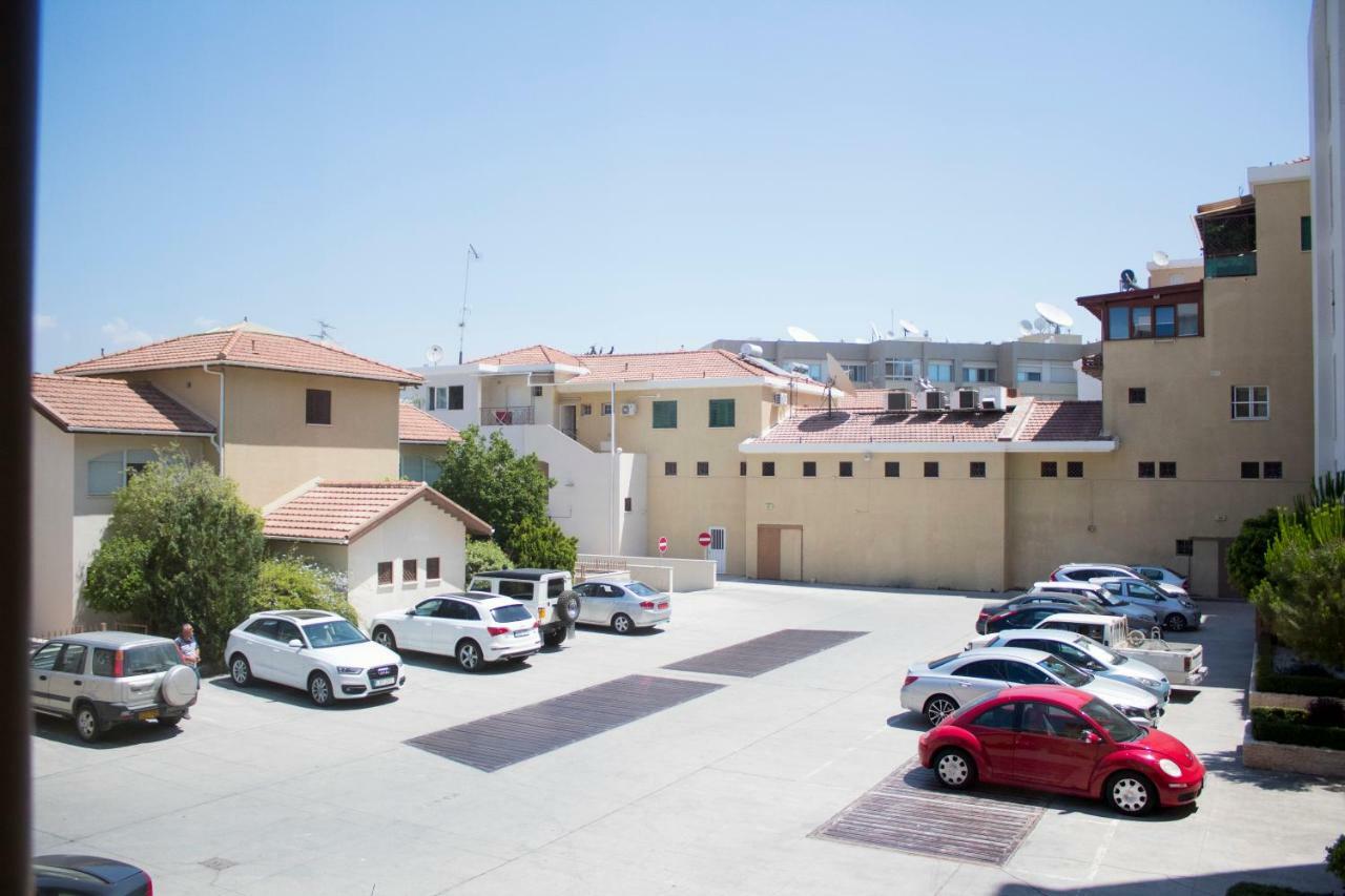 Galatex Beach Apartment Λεμεσός Εξωτερικό φωτογραφία