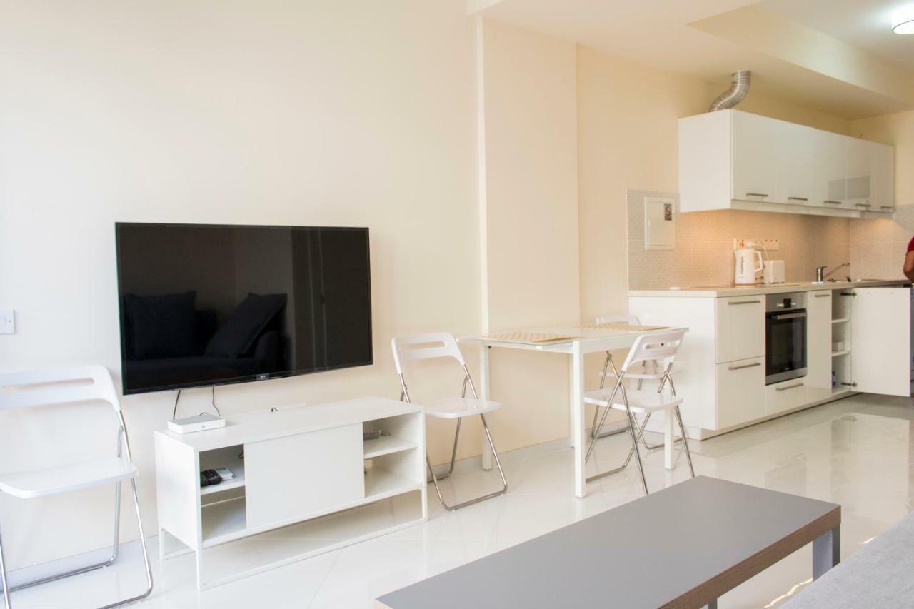 Galatex Beach Apartment Λεμεσός Εξωτερικό φωτογραφία