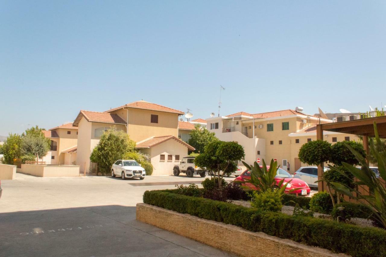 Galatex Beach Apartment Λεμεσός Εξωτερικό φωτογραφία
