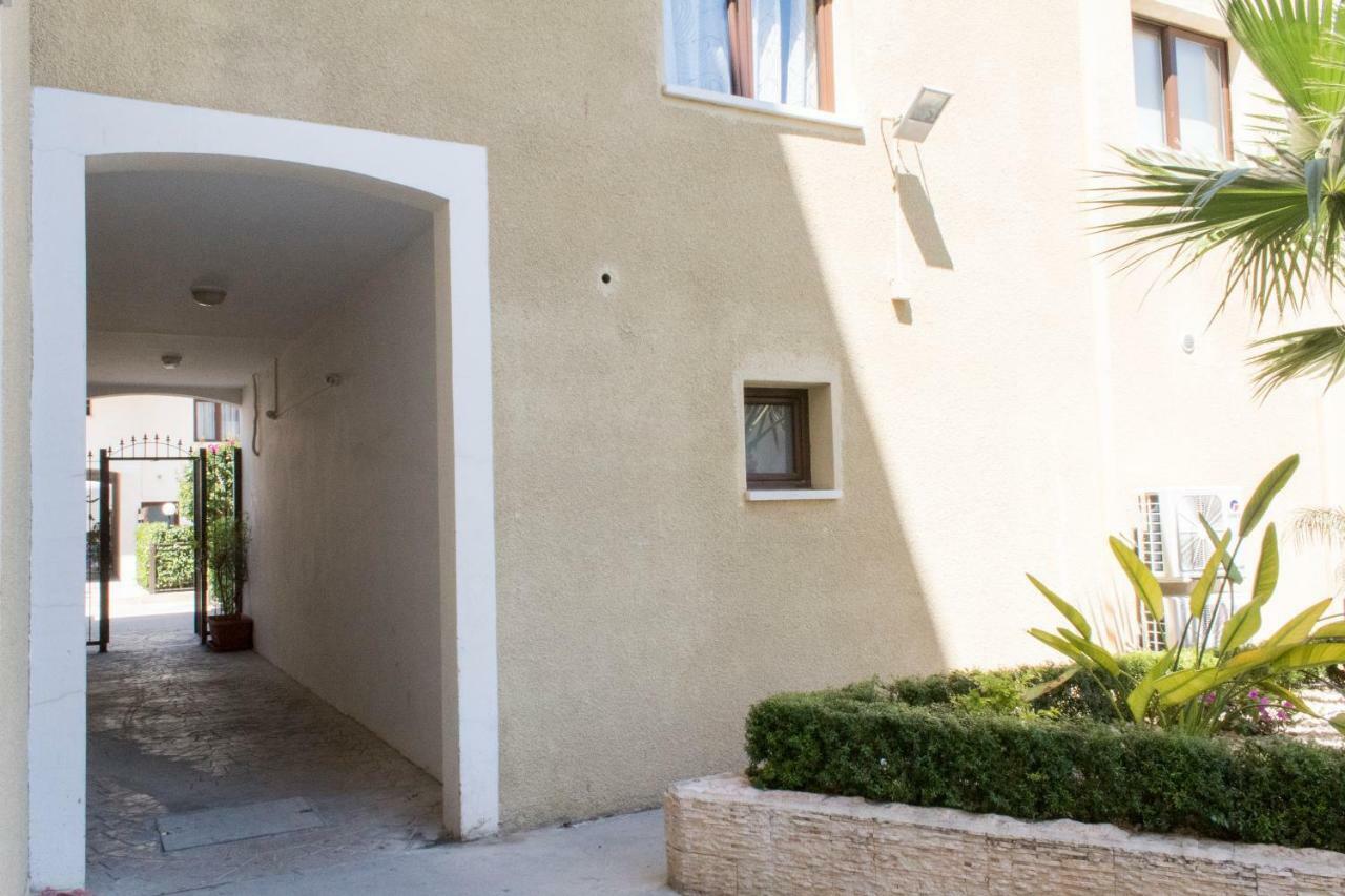 Galatex Beach Apartment Λεμεσός Εξωτερικό φωτογραφία