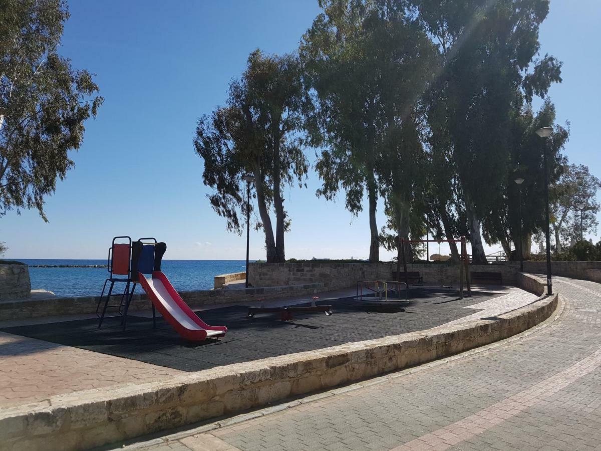 Galatex Beach Apartment Λεμεσός Εξωτερικό φωτογραφία