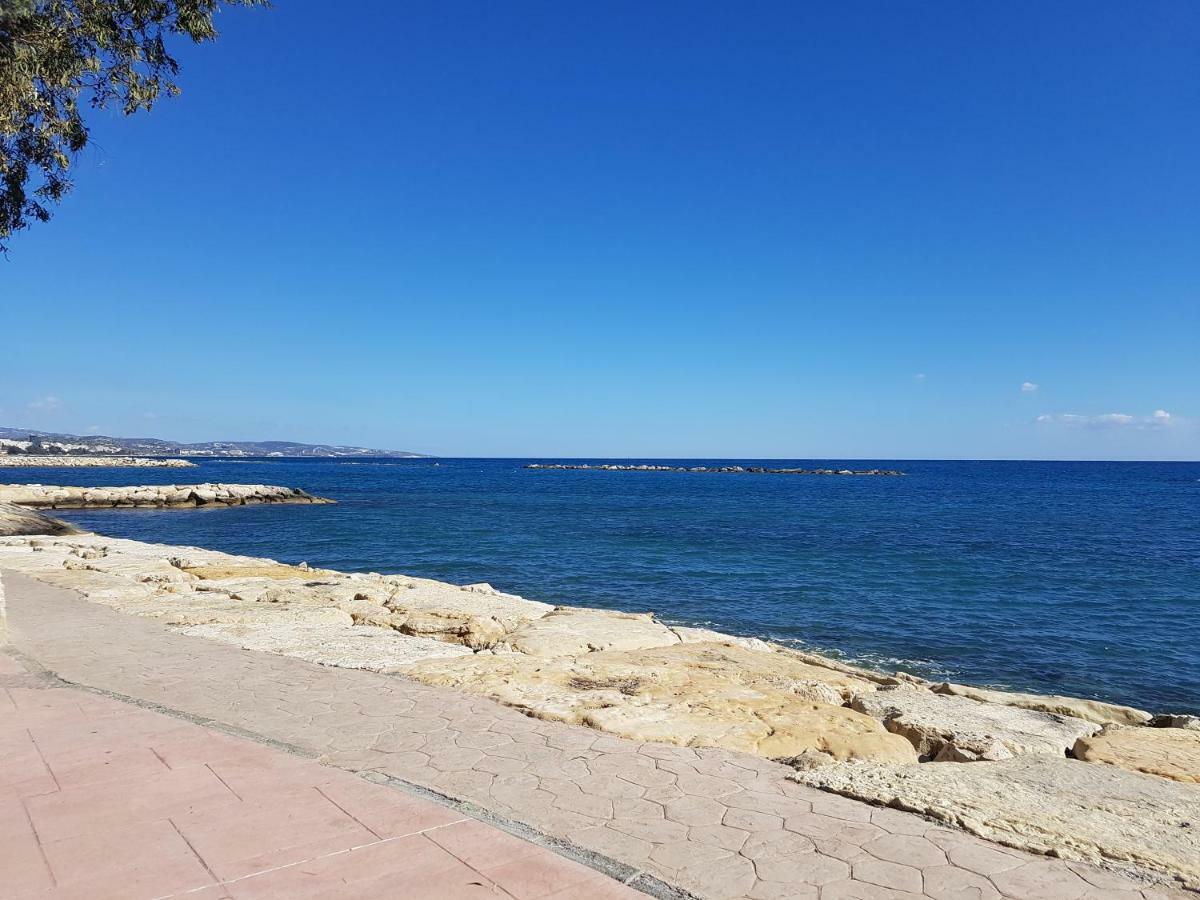 Galatex Beach Apartment Λεμεσός Εξωτερικό φωτογραφία