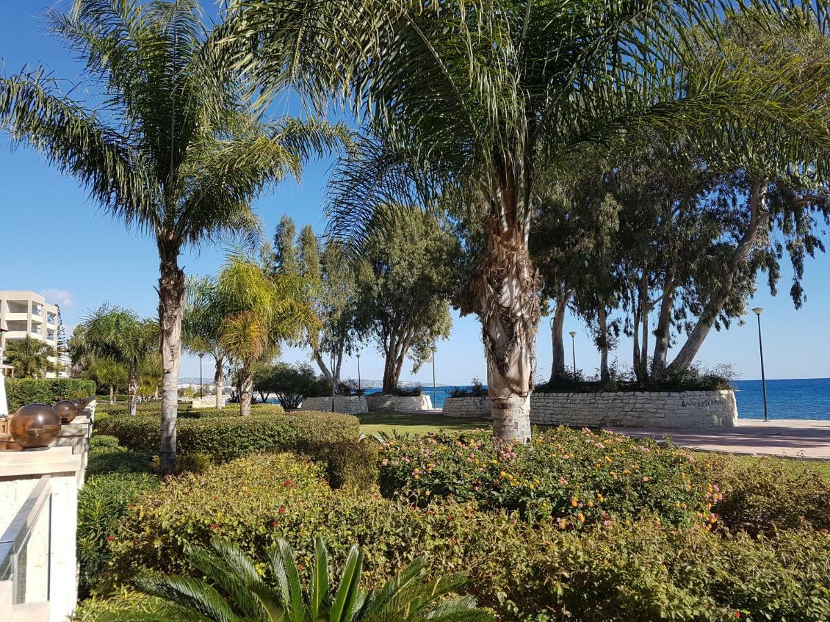 Galatex Beach Apartment Λεμεσός Εξωτερικό φωτογραφία